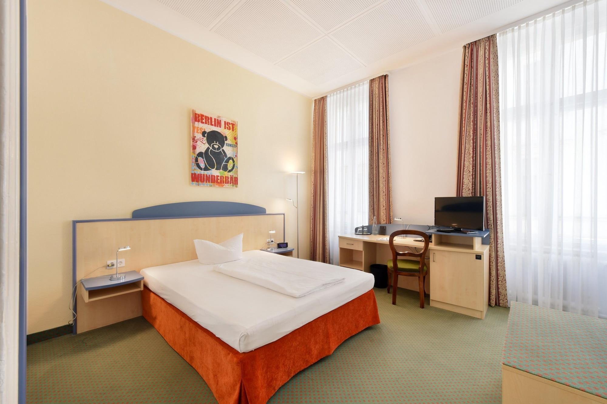 Hotel Tiergarten Берлин Екстериор снимка